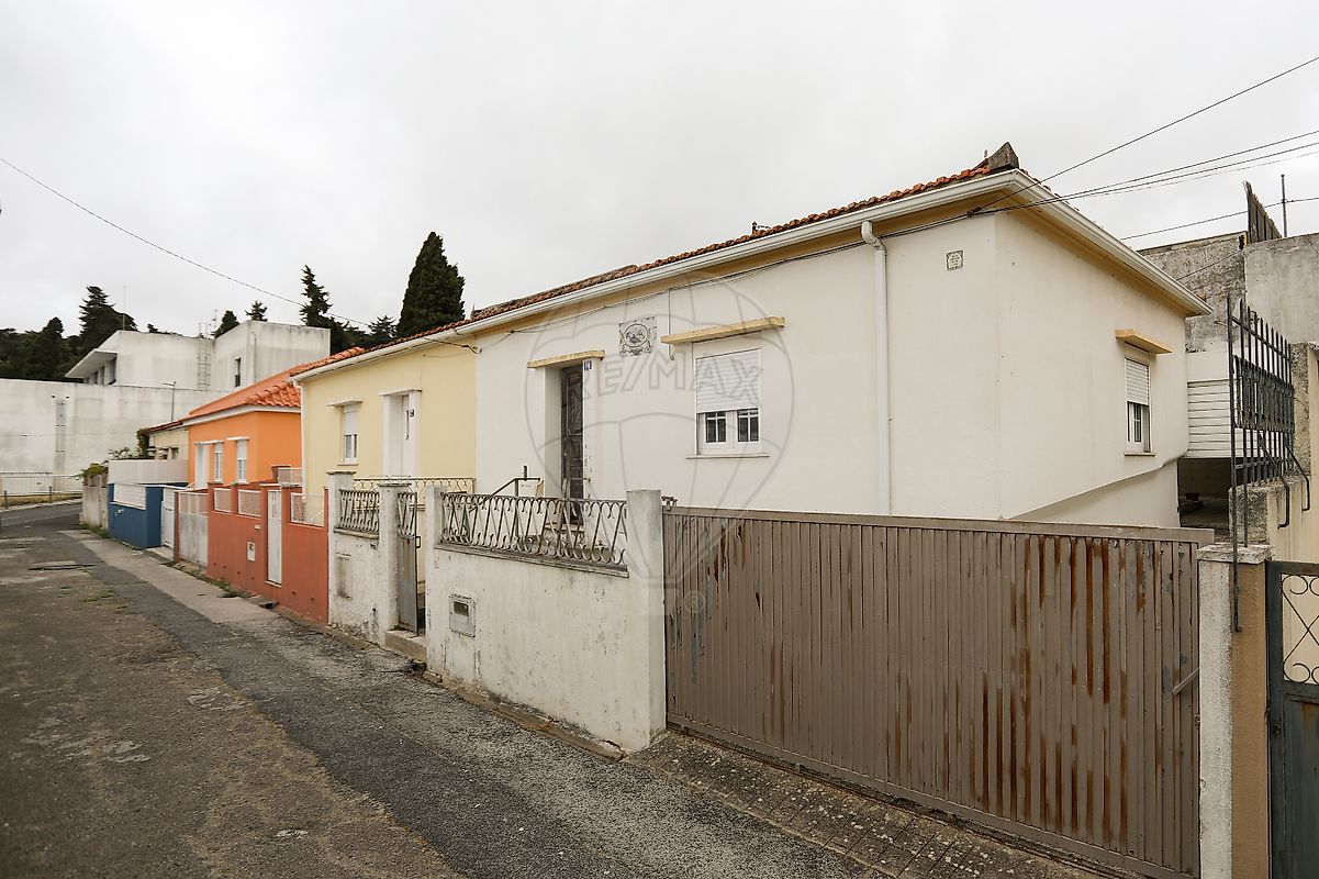 Moradia T2 à venda em Lisboa