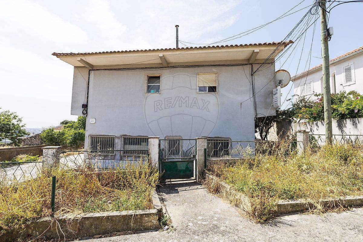 listing 125611060-64 picture-0