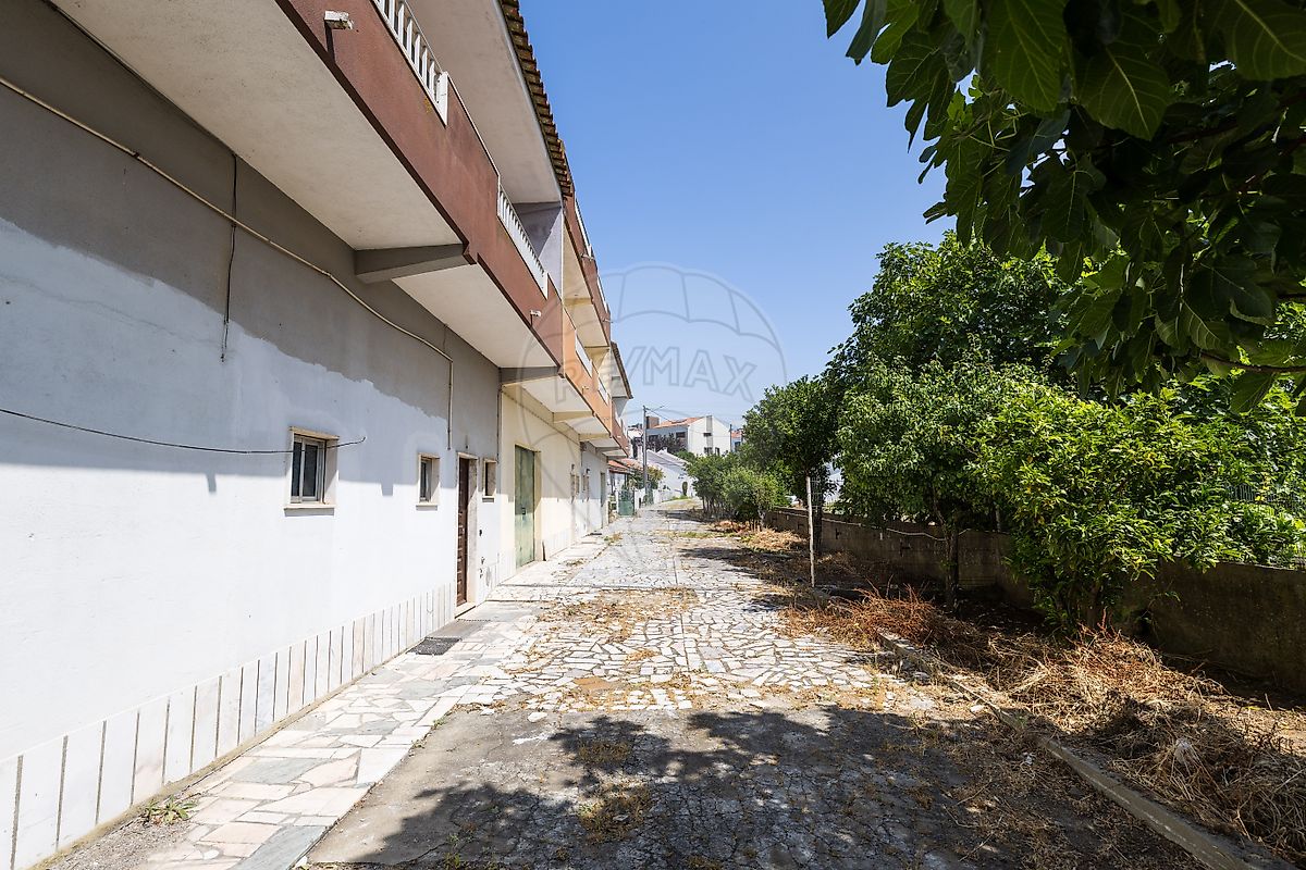 listing 125611060-64 picture-0