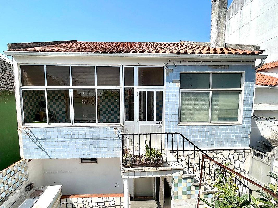 Moradia T5 à venda em Odivelas