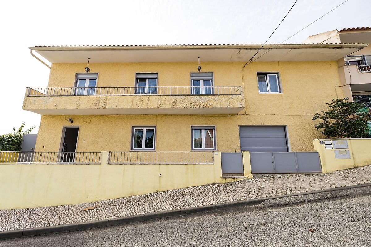 Moradia T6 para venda