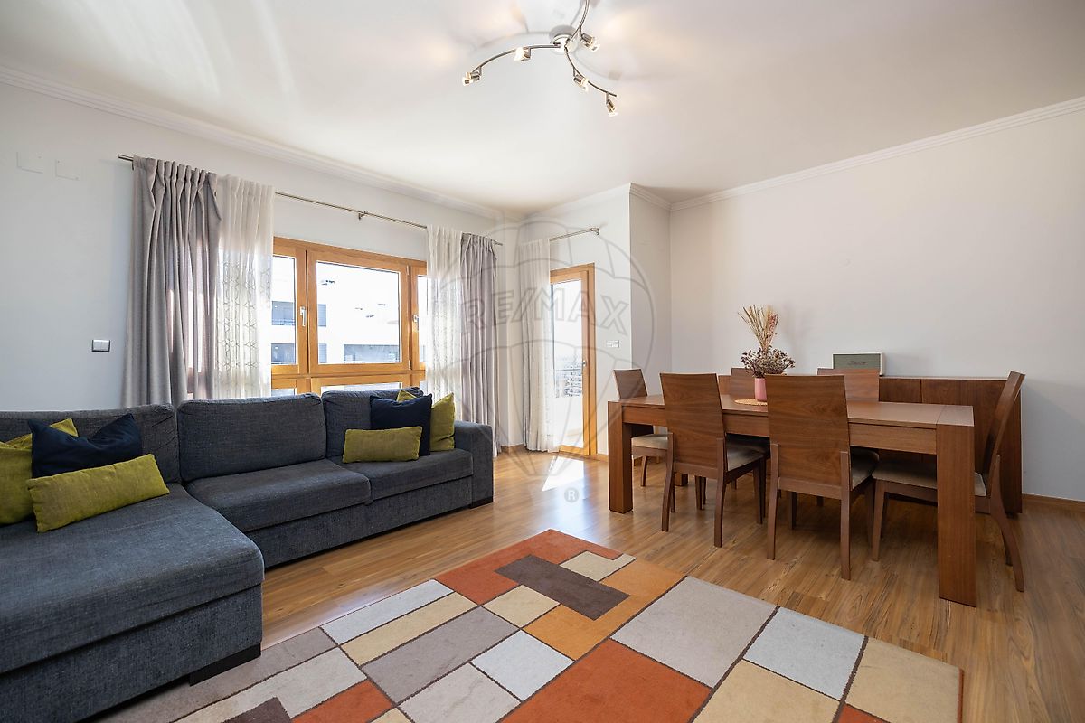 Apartamento T2 à venda em Odivelas