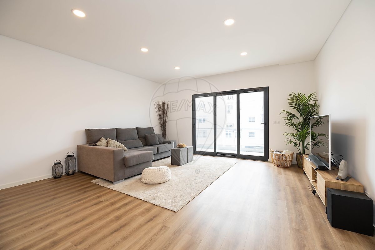 Apartamento T3 à venda em Odivelas