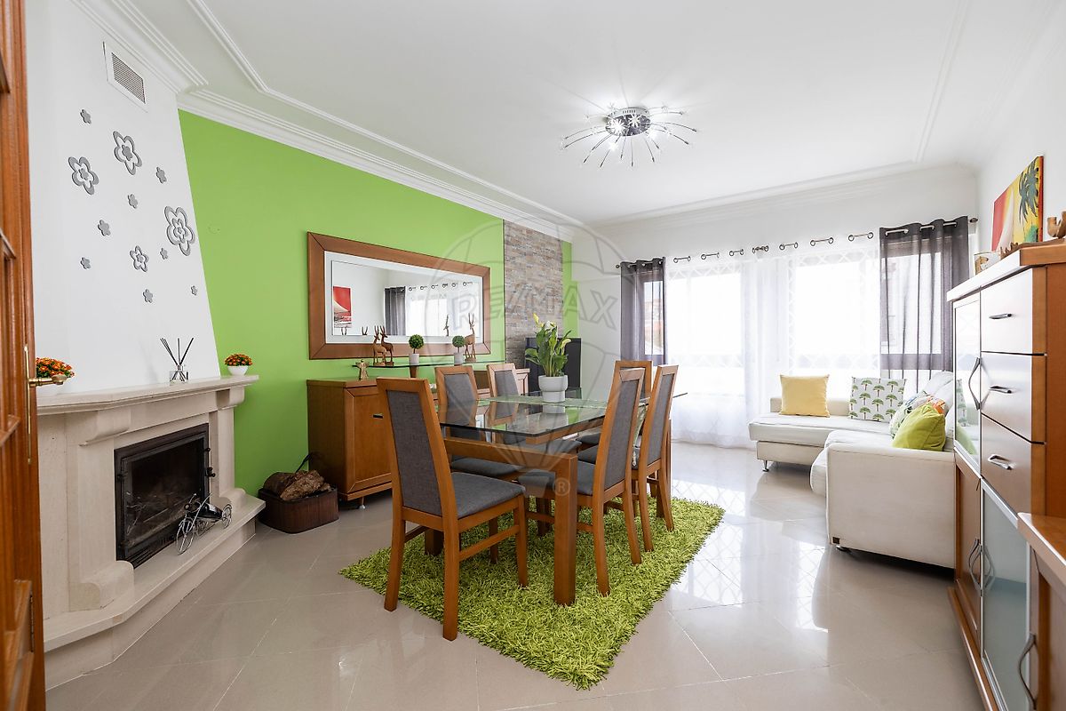 Apartamento T2 à venda em Odivelas