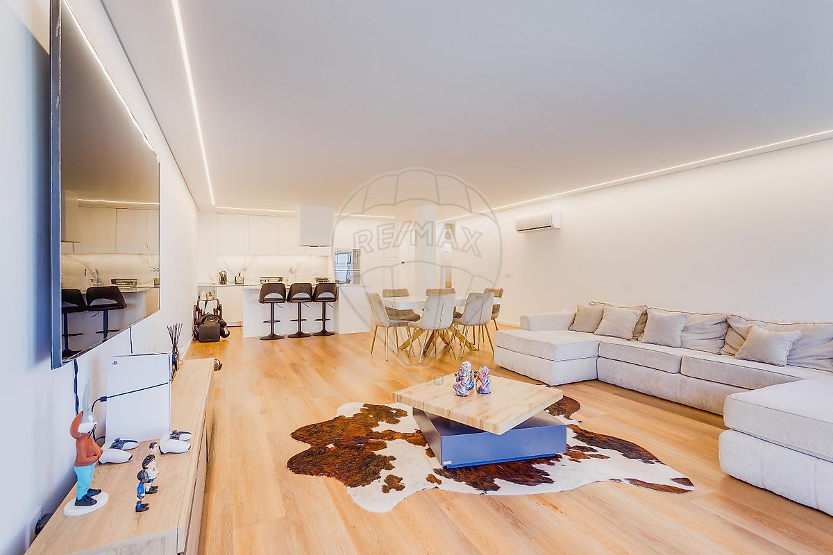 Apartamento T3 à venda em Barreiro