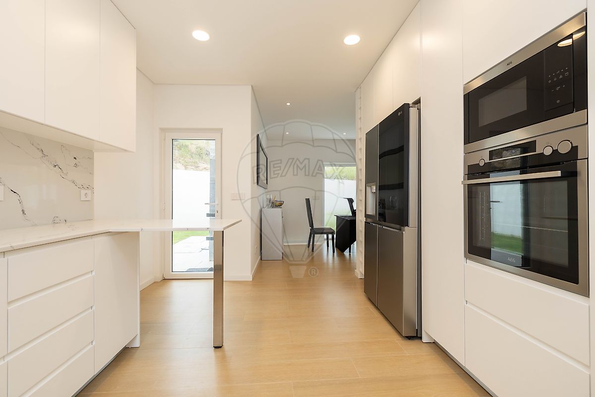 Moradia T4 à venda em Queluz e Belas, Sintra — foto 8