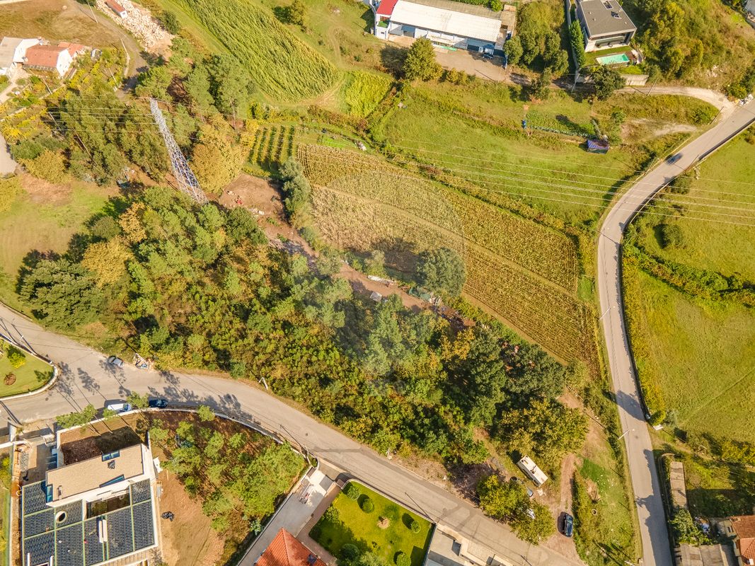 listing 125621082-46 picture-0