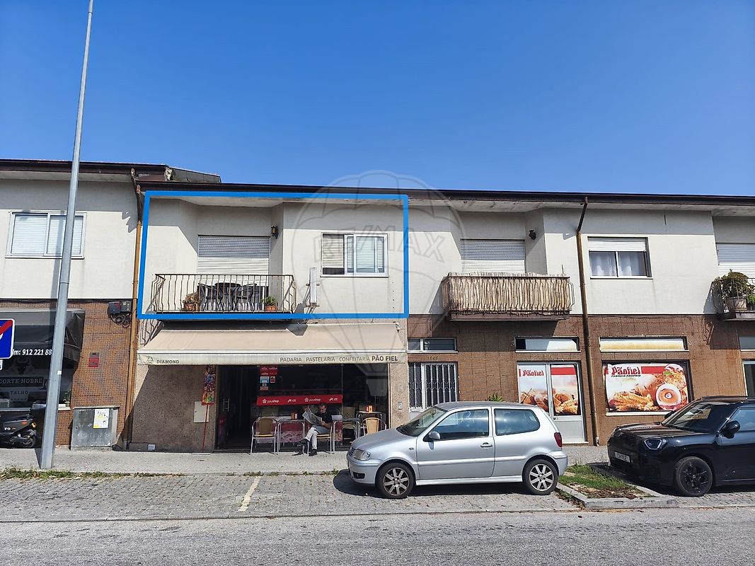 Apartamento T2 à venda em Penafiel