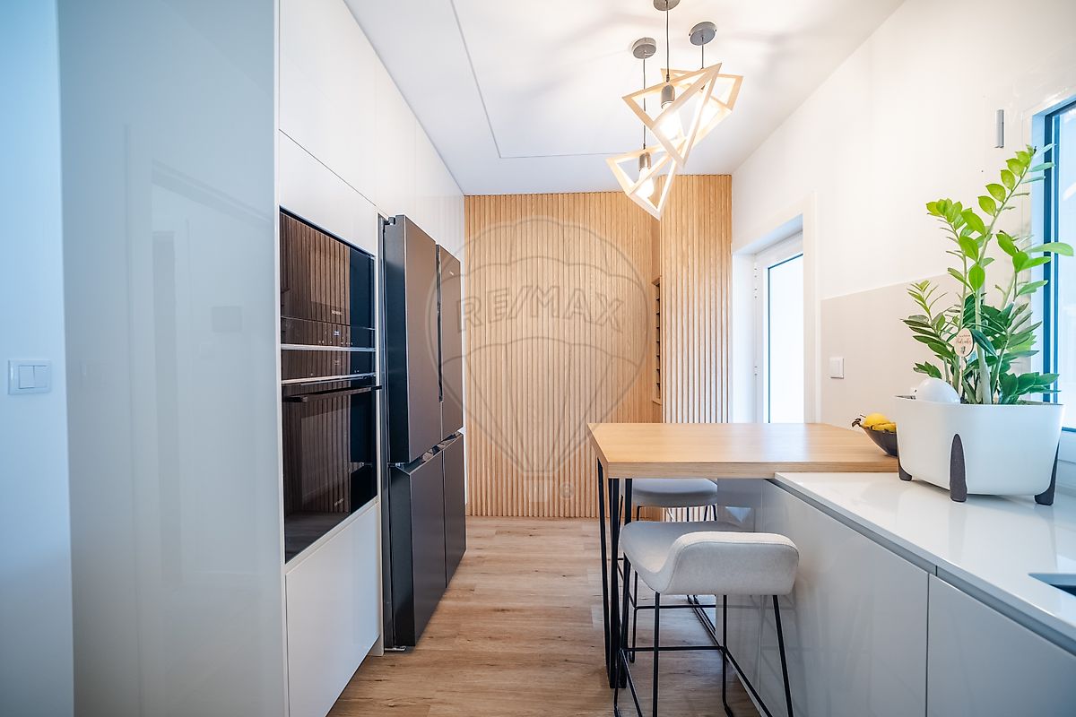 Apartamento T2 à venda em Paredes
