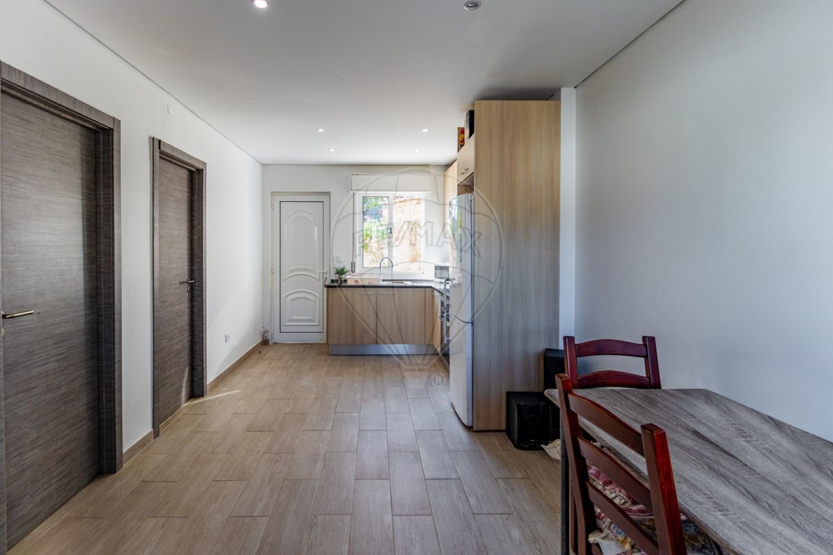 listing 125631086-77 picture-0