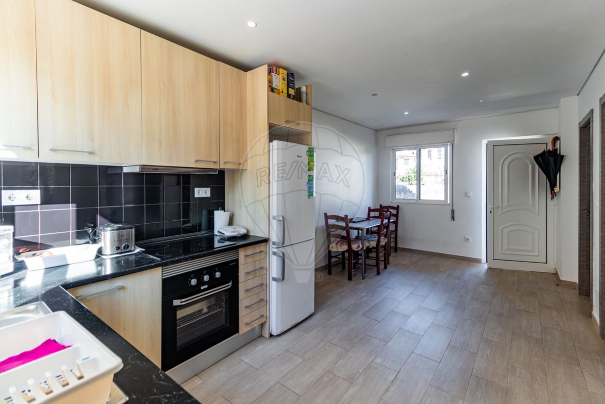 listing 125631086-77 picture-0