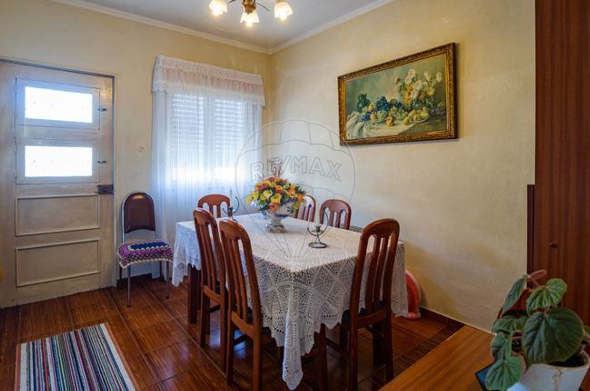 listing 125631086-79 picture-0