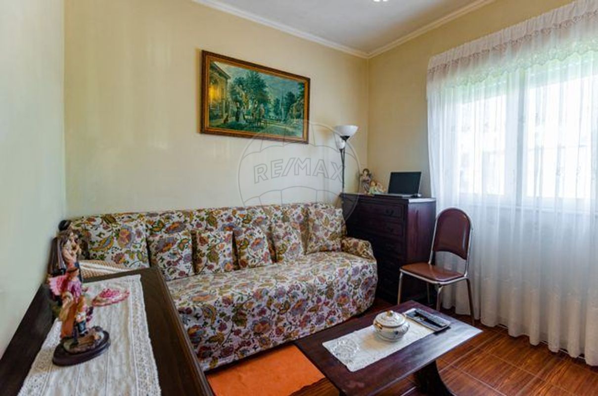 listing 125631086-79 picture-0