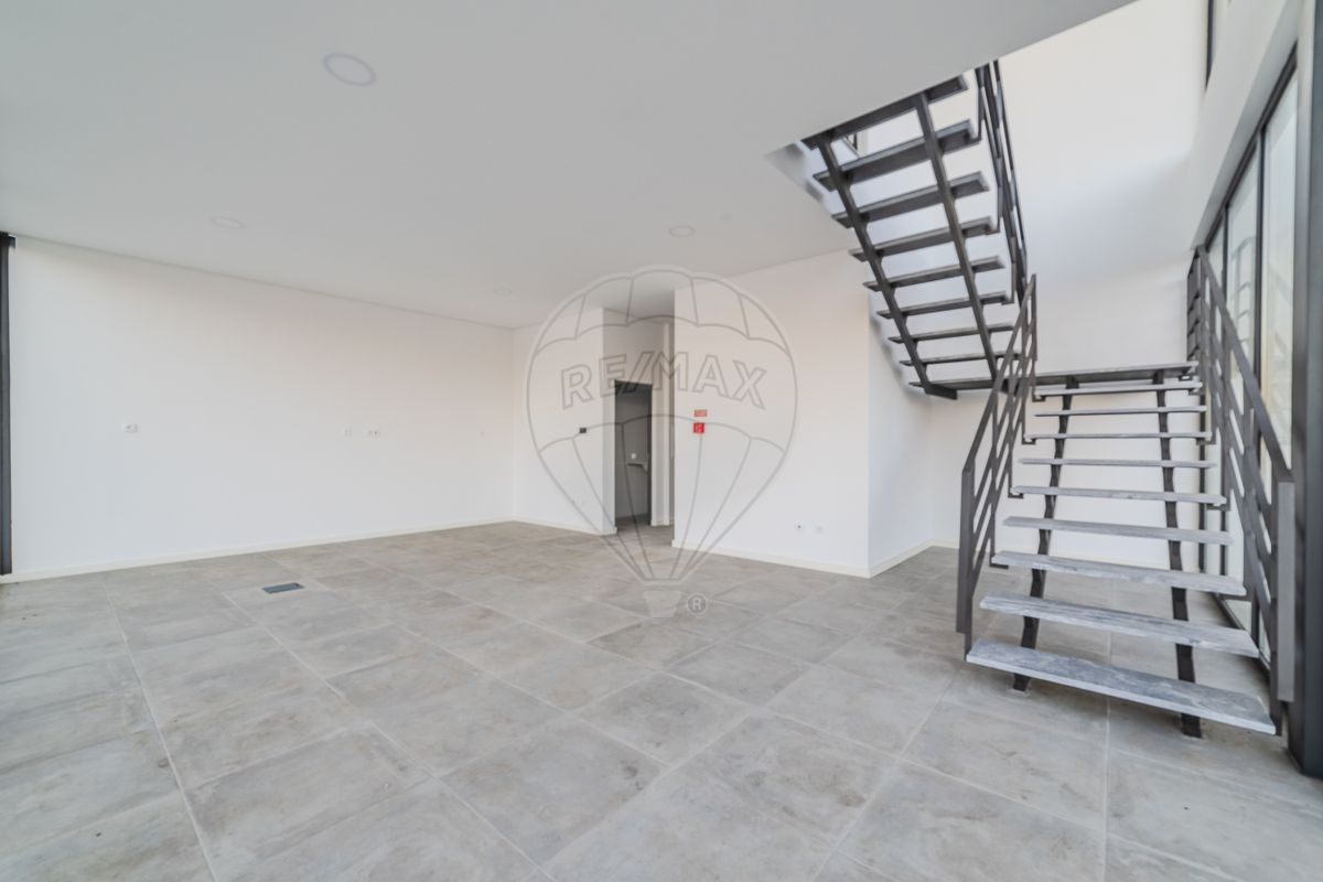 listing 125061230-38 picture-0