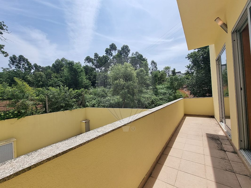 listing 125631110-26 picture-0