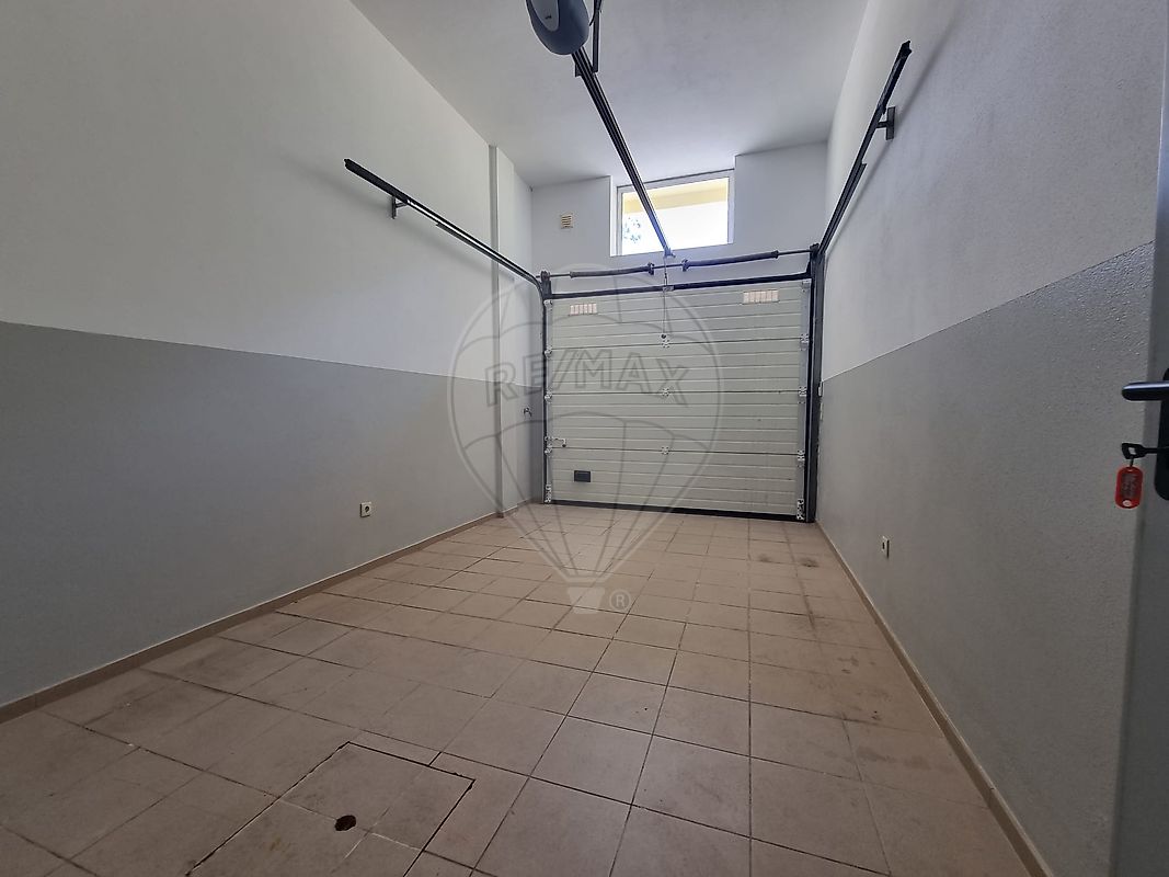 listing 125631110-26 picture-0