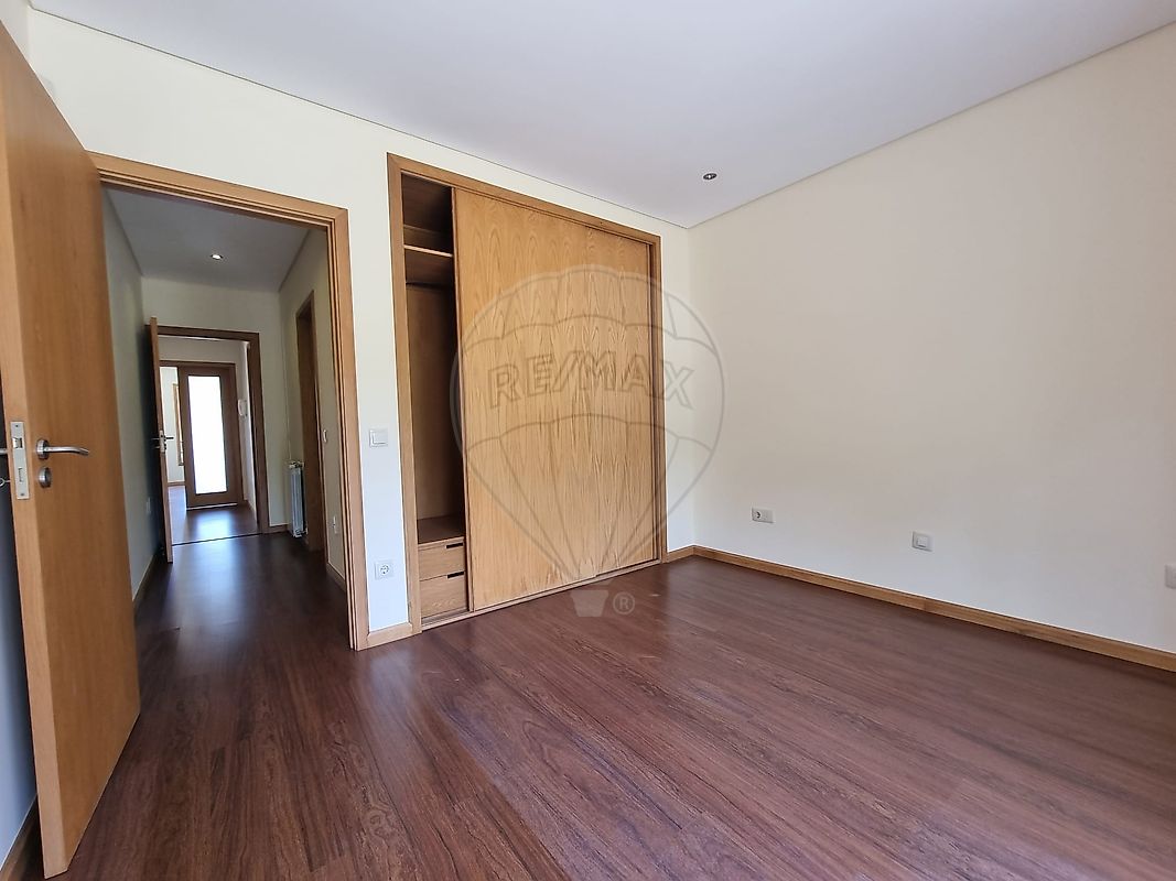 listing 125631110-26 picture-0