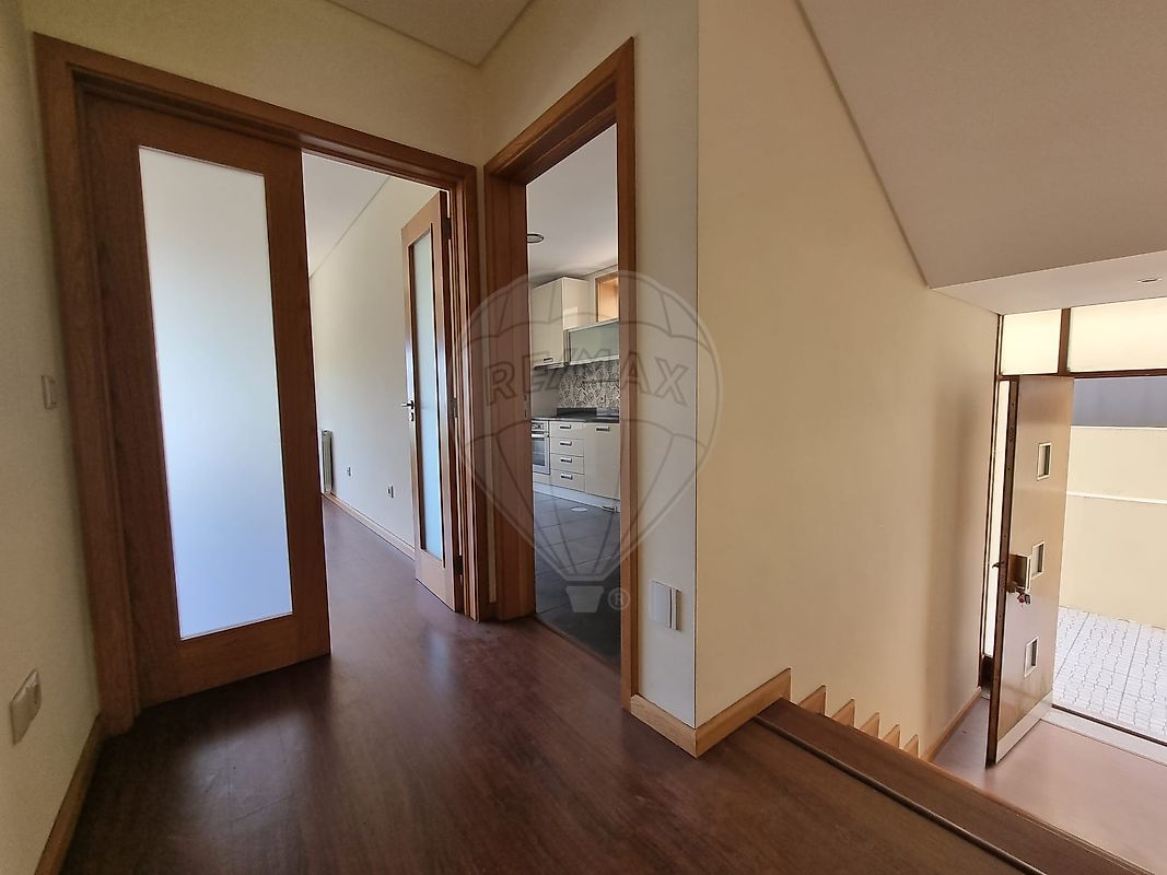 listing 125631110-25 picture-0