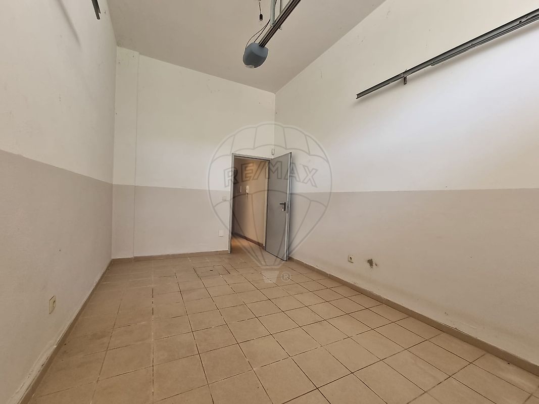 listing 125631110-25 picture-0