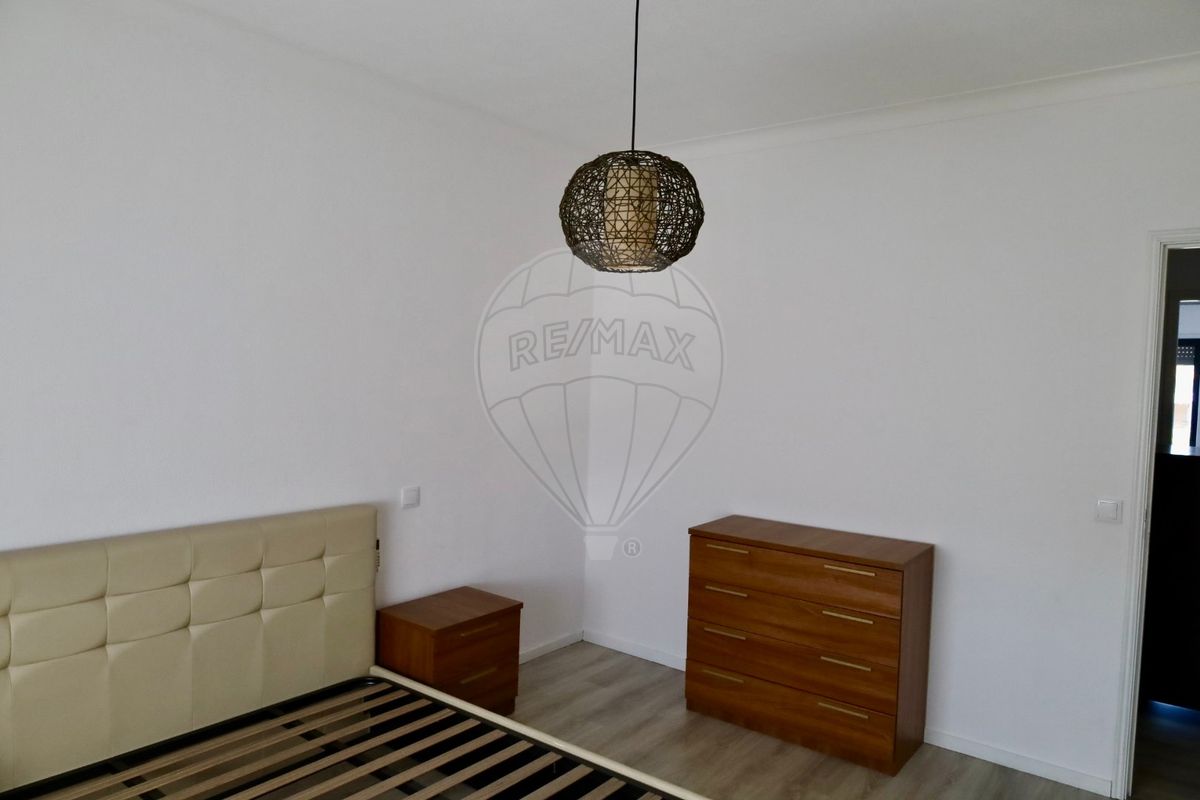 Moradia T4 para venda