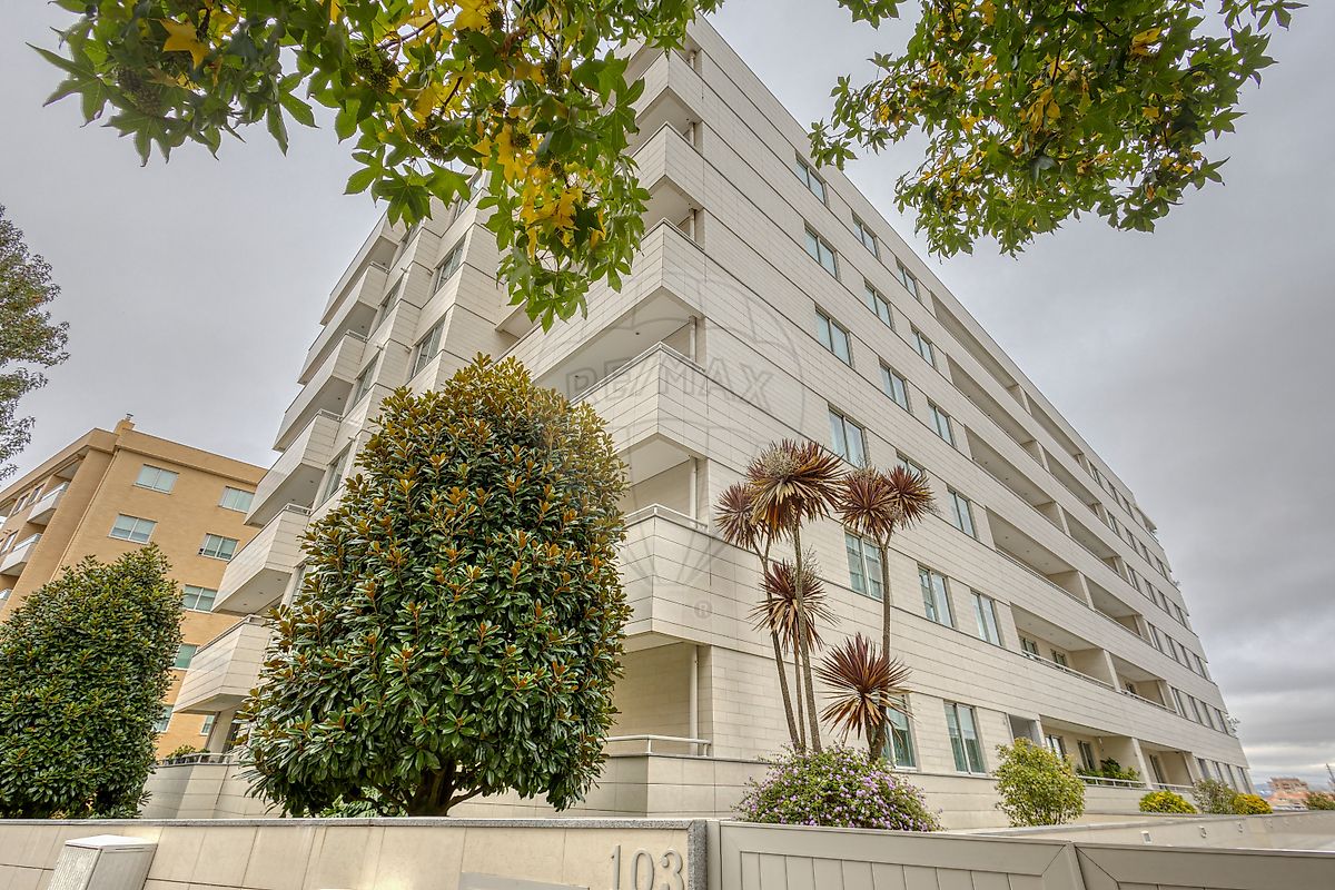 Apartamento T2 à venda em Vila Nova de Gaia