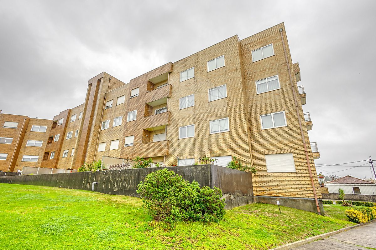 Apartamento T3 à venda em Valongo