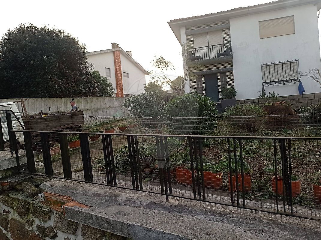 Moradia T4 à venda em Vila Nova de Gaia