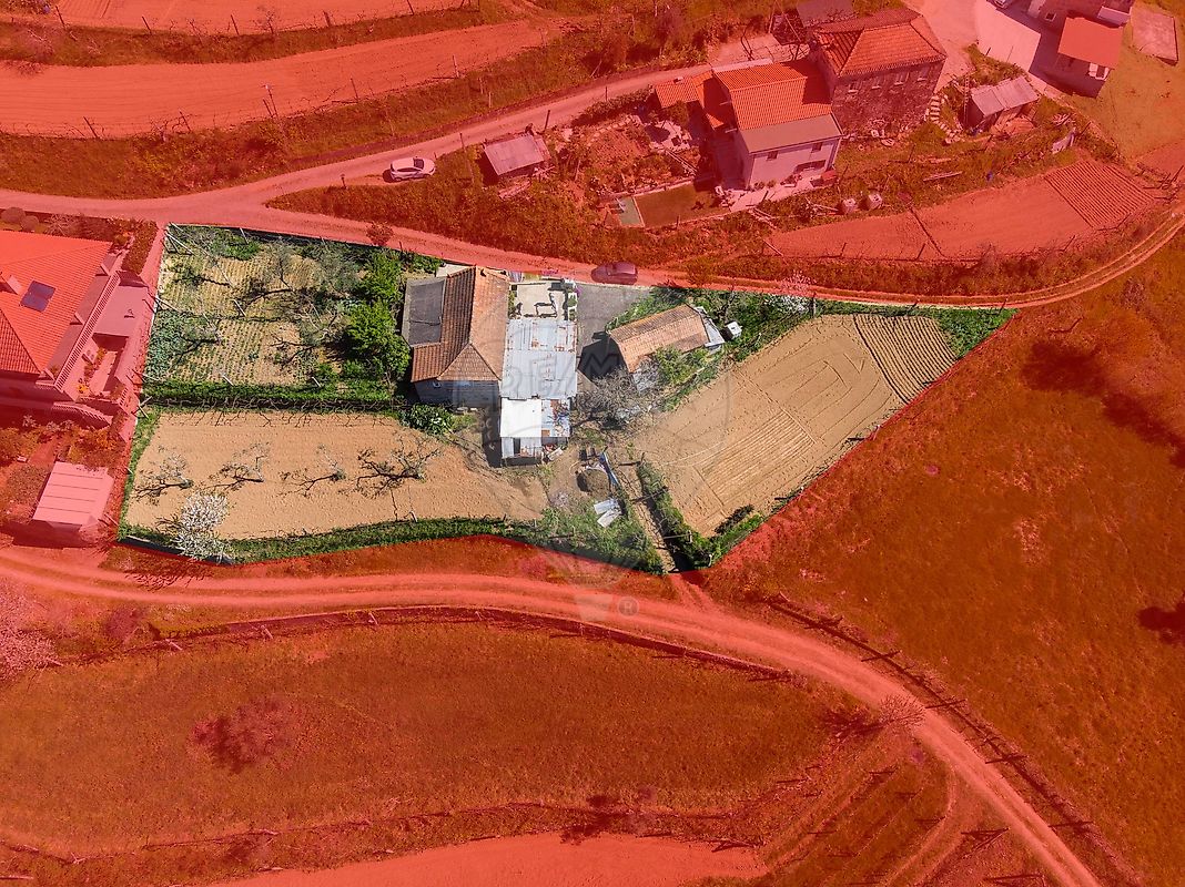 Moradia - Santa Maria de Sardoura, Castelo de Paiva, Aveiro