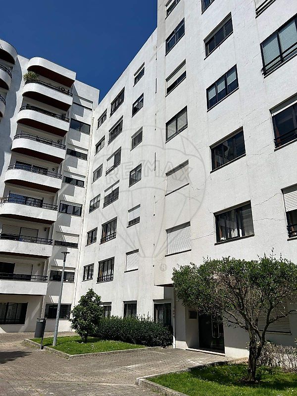 Apartamento T3 à venda em Porto