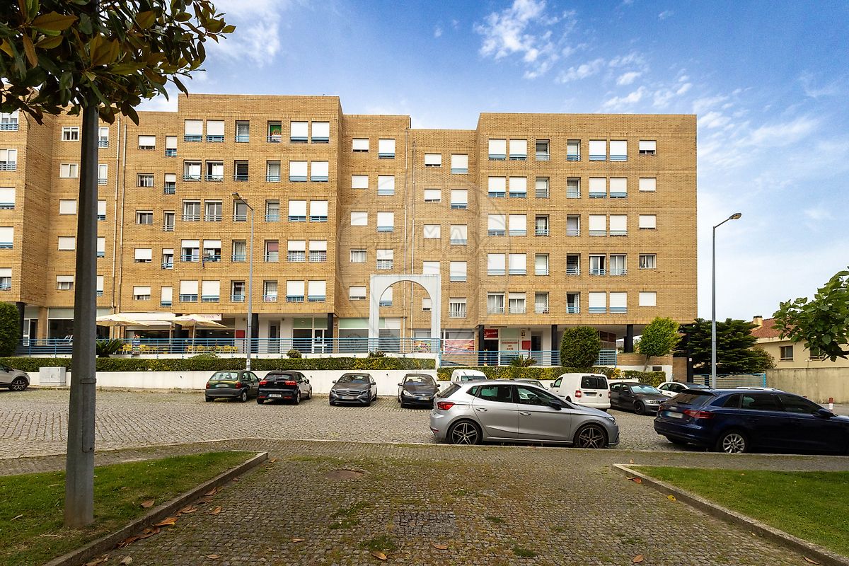 Apartamento T2 à venda em Maia