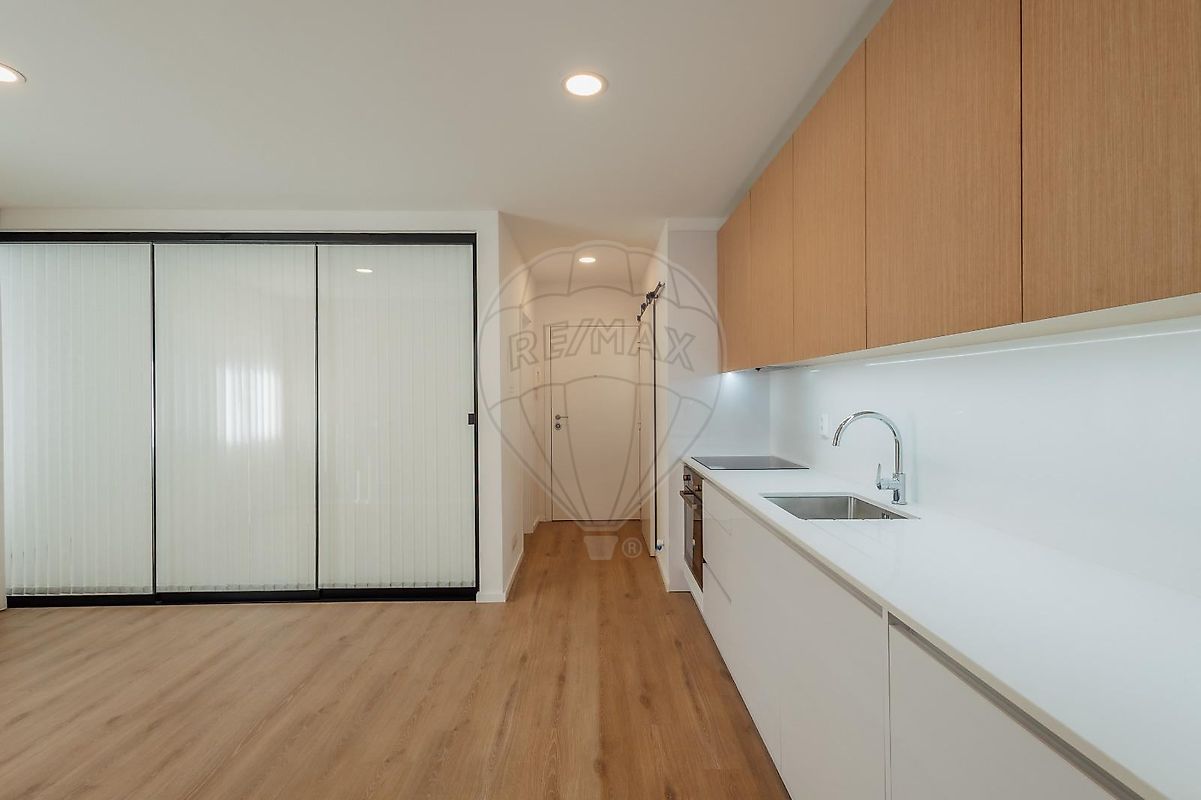 Apartamento T1 à venda em Vila Nova de Gaia