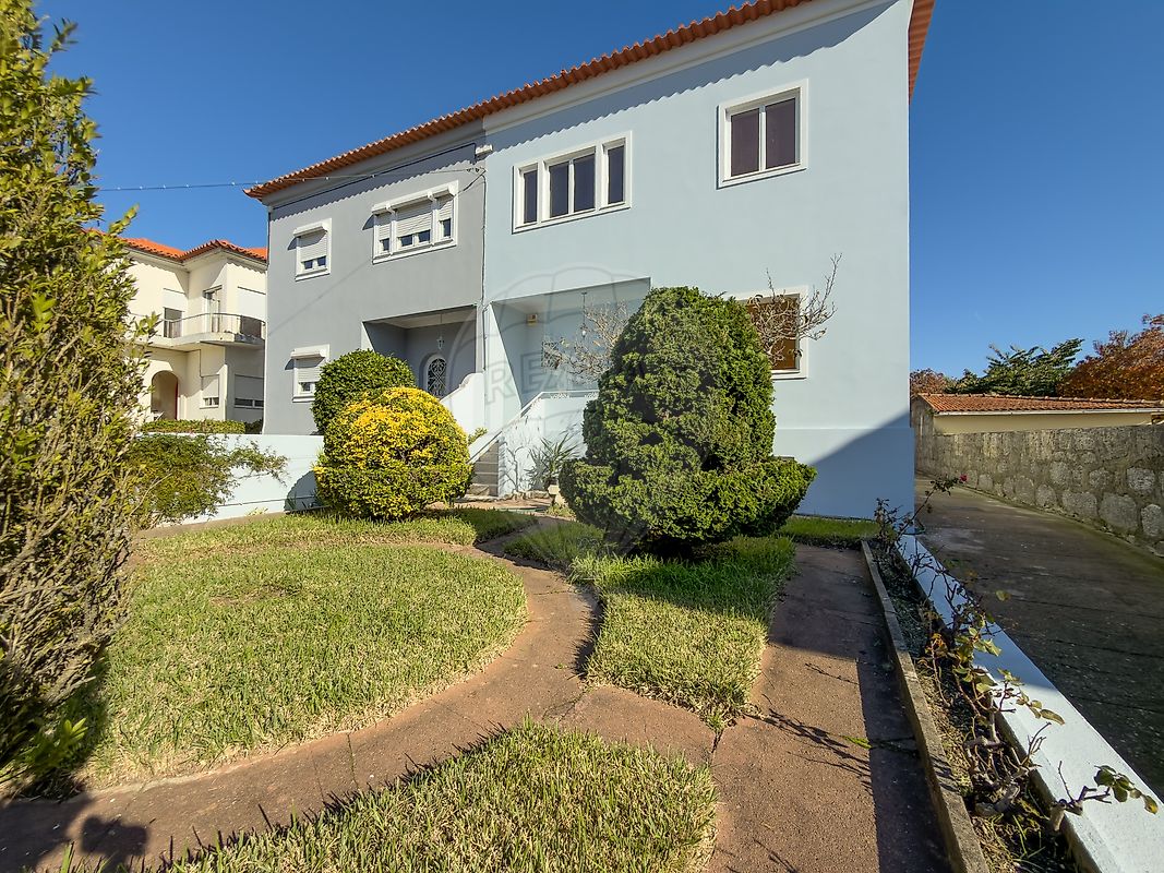 Apartamento T7 à venda em Matosinhos