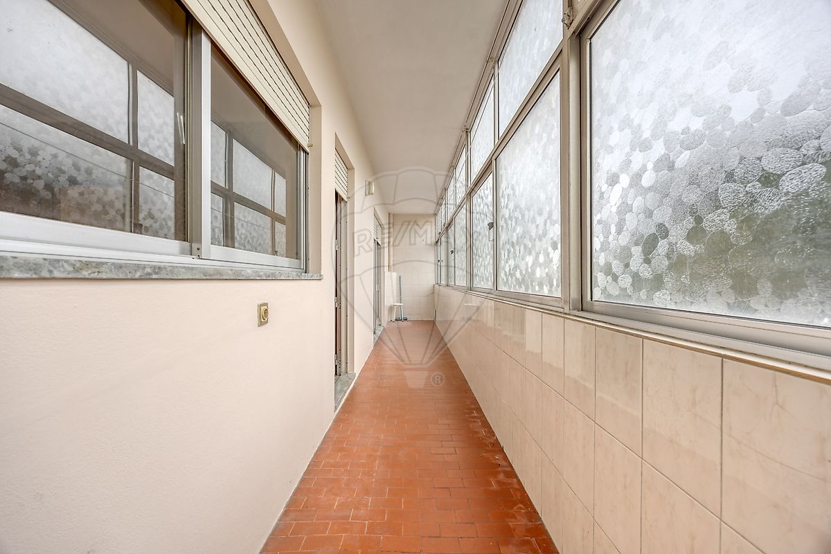 Apartamento T3 à venda em Cidade da Maia, Maia — foto 11
