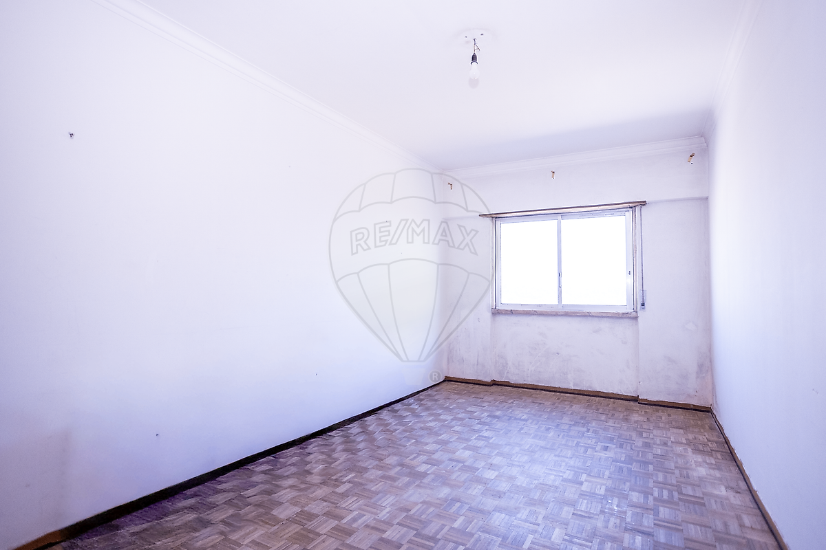 Apartamento T3 à venda em Santa Iria de Azoia, São João da Talha e Bobadela, Loures — foto 16