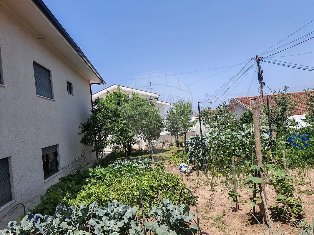listing 125651040-26 picture-0