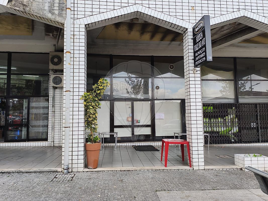 Trespasse - Santo Tirso, Couto (Santa Cristina e São Miguel) e Burgães, Santo Tirso, Porto
