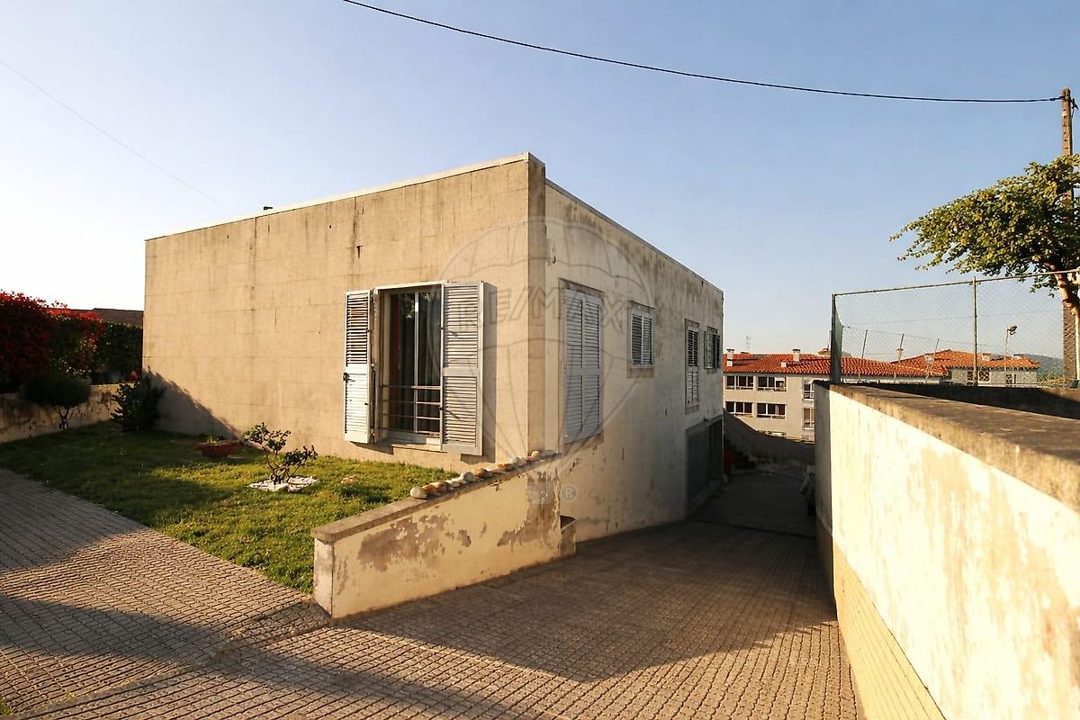 Moradia T3 à venda em Areias, Sequeiró, Lama e Palmeira, Santo Tirso — foto 3