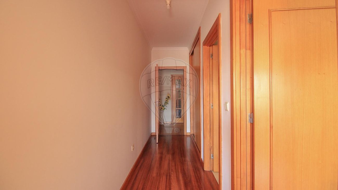 Apartamento T2 à venda em Santo Tirso, Couto (Santa Cristina e São Miguel) e Burgães, Santo Tirso — foto 3