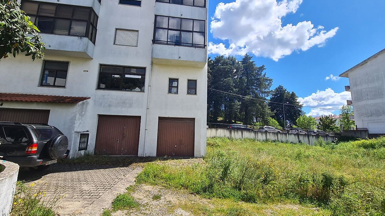 Garagem  à venda em Proença-a-Nova