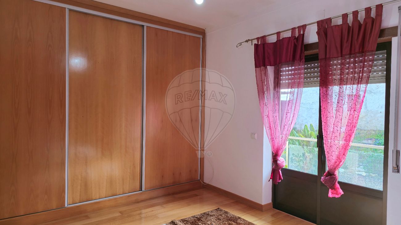 listing 125671021-94 picture-0