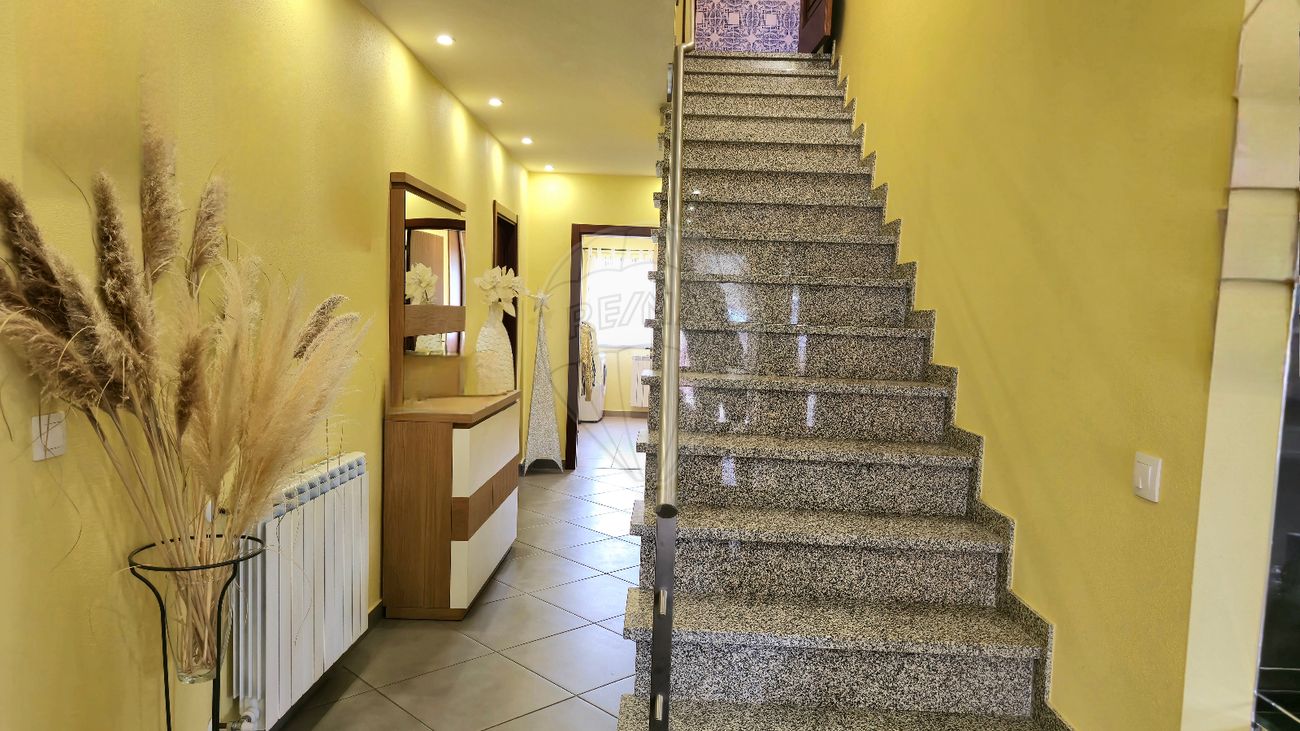 listing 125671021-94 picture-0