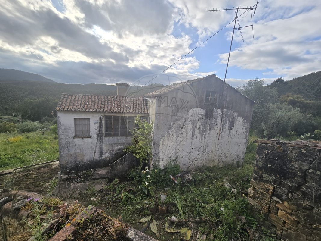 Moradia T2 para venda