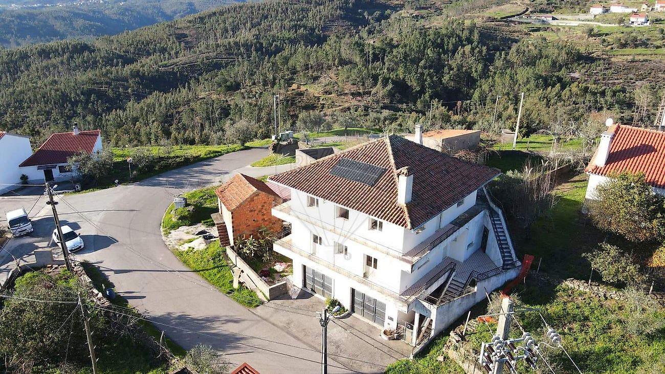 Moradia - Proença-a-Nova e Peral, Proença-a-Nova, Castelo Branco