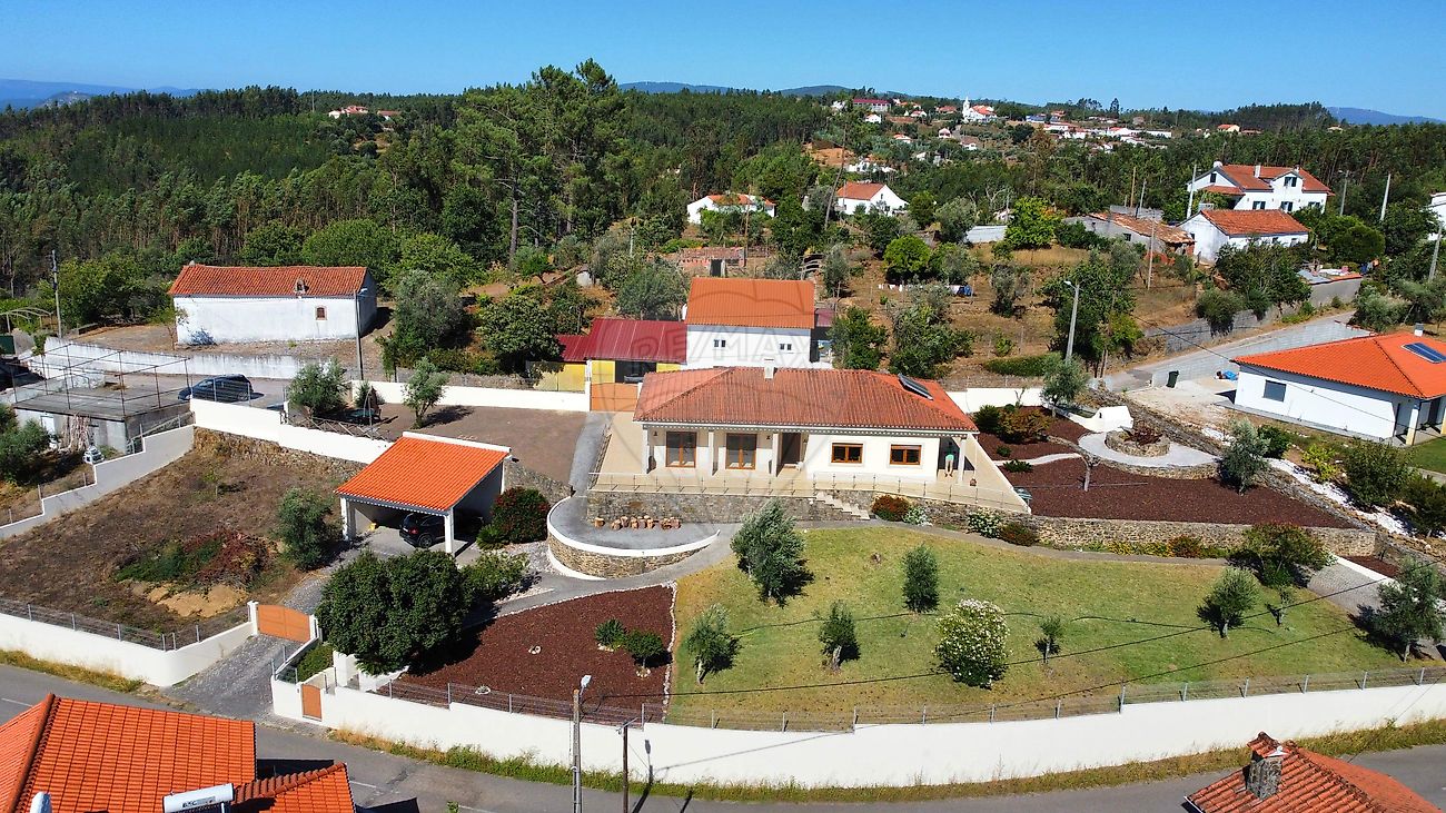 Moradia T3 à venda em Castelo, Sertã — foto 11