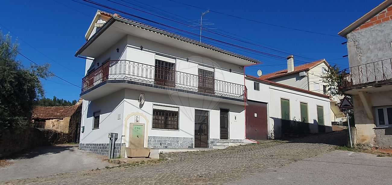 Moradia T3 - Várzea dos Cavaleiros, Sertã, Castelo Branco