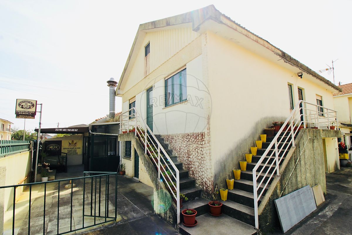 listing 125681032-215 picture-0