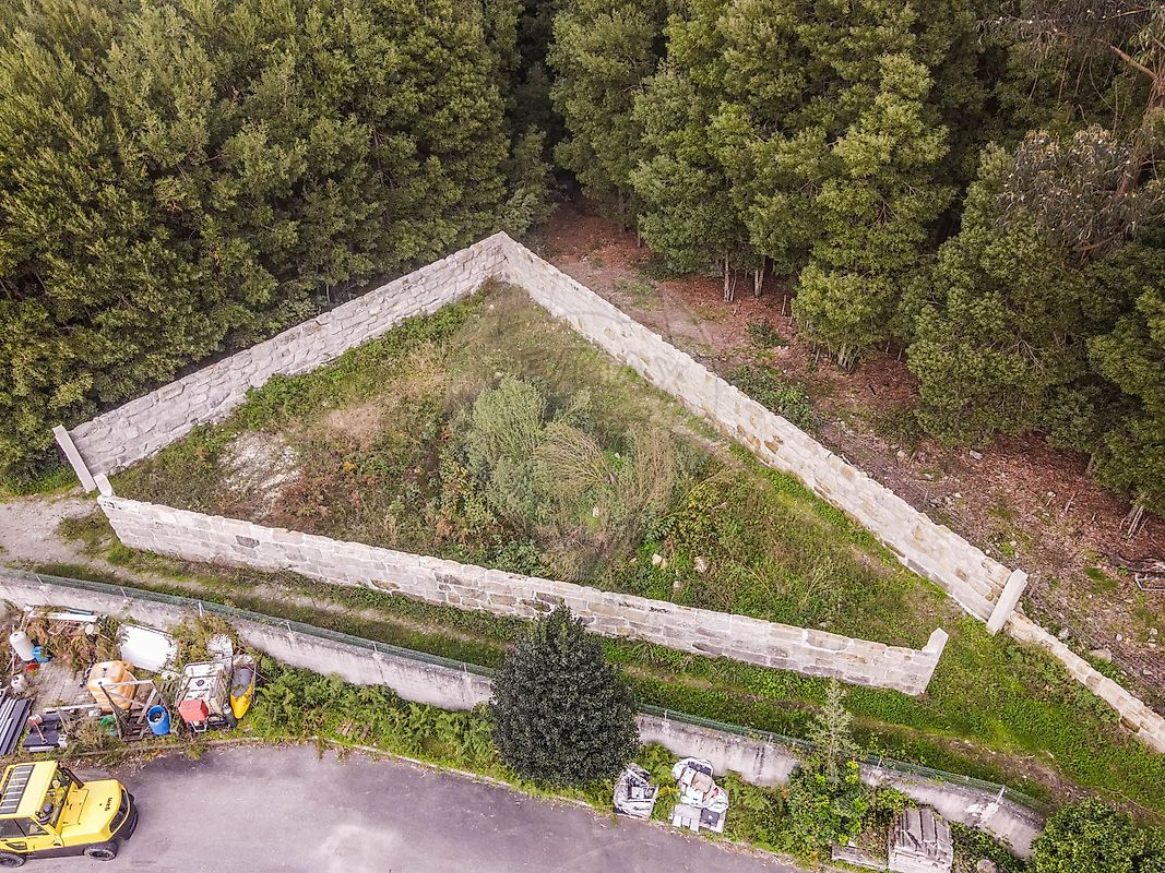 Terreno à venda em Trofa