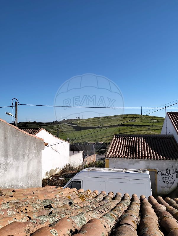 Moradia - Póvoa de São Miguel, Moura, Beja