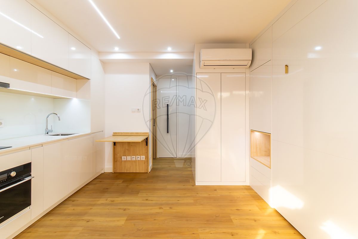 Apartamento à venda em Porto