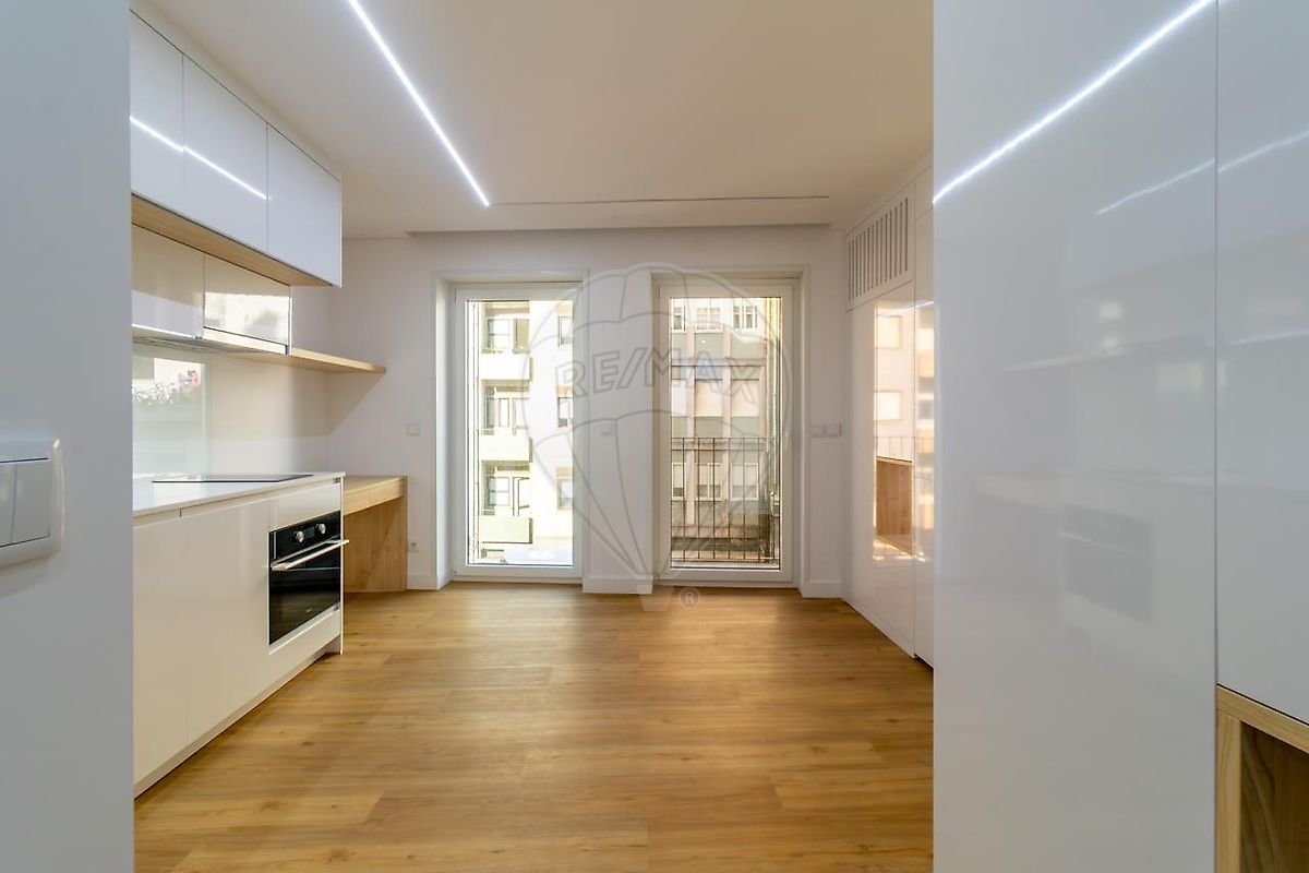 Apartamento à venda em Porto